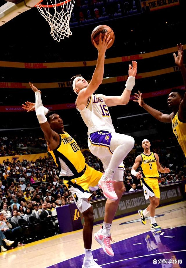 步行者主场击败东部劲旅,继续保持领先,全场震撼的简单介绍 步行者主场击败东部劲旅,继续保持领先,全场震撼的简单介绍